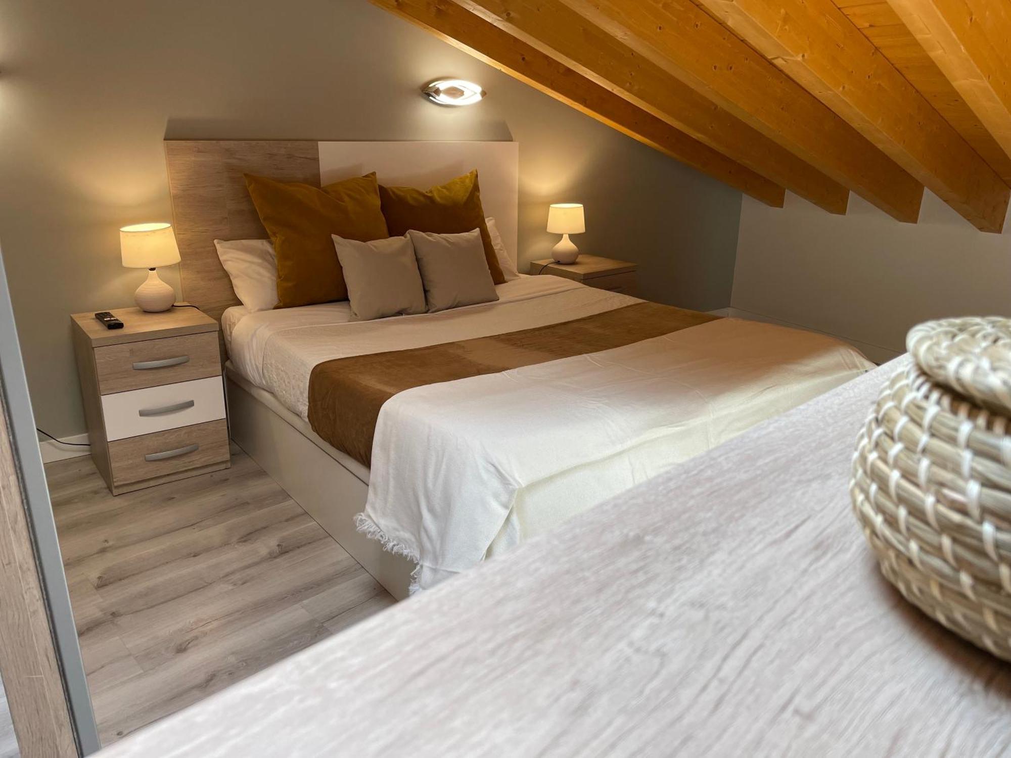 Apartamentos Aranda - Atico Duero Аранда-де-Дуеро Екстер'єр фото