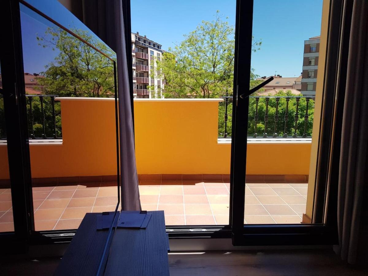 Apartamentos Aranda - Atico Duero Аранда-де-Дуеро Екстер'єр фото